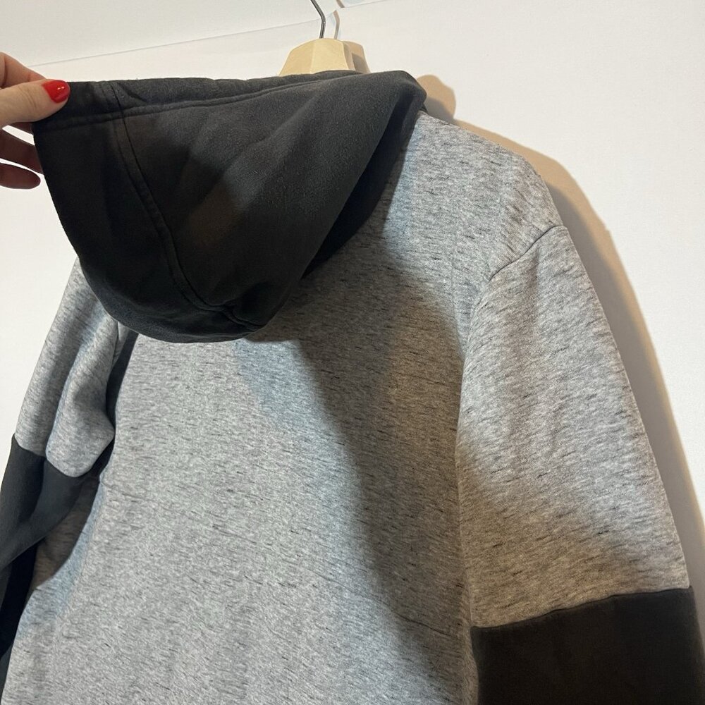 Adidas Mens Size L Gray Black Sweatshirt Hoodie Kangaroo Pocket Logo Athleisure - Picture 11 of 14